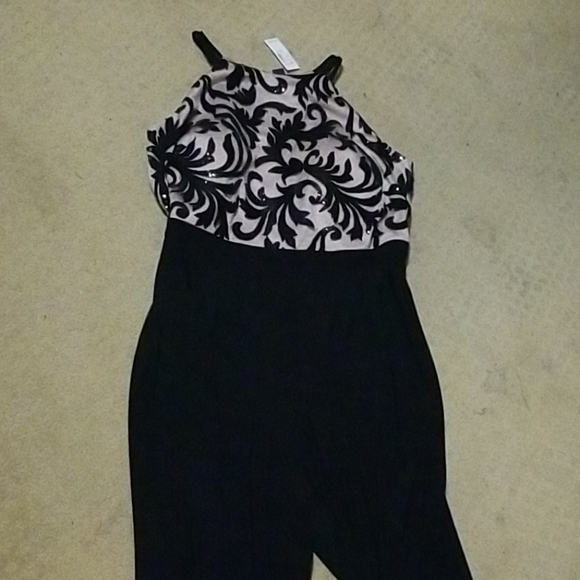 Dressy jumpsuit with lace and sequins bodice - Picture 3 of 9